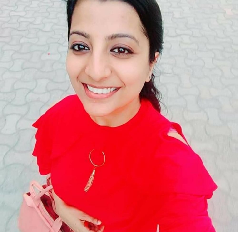 whatsapp image 2022 09 12 at 16.39.05 1000x973